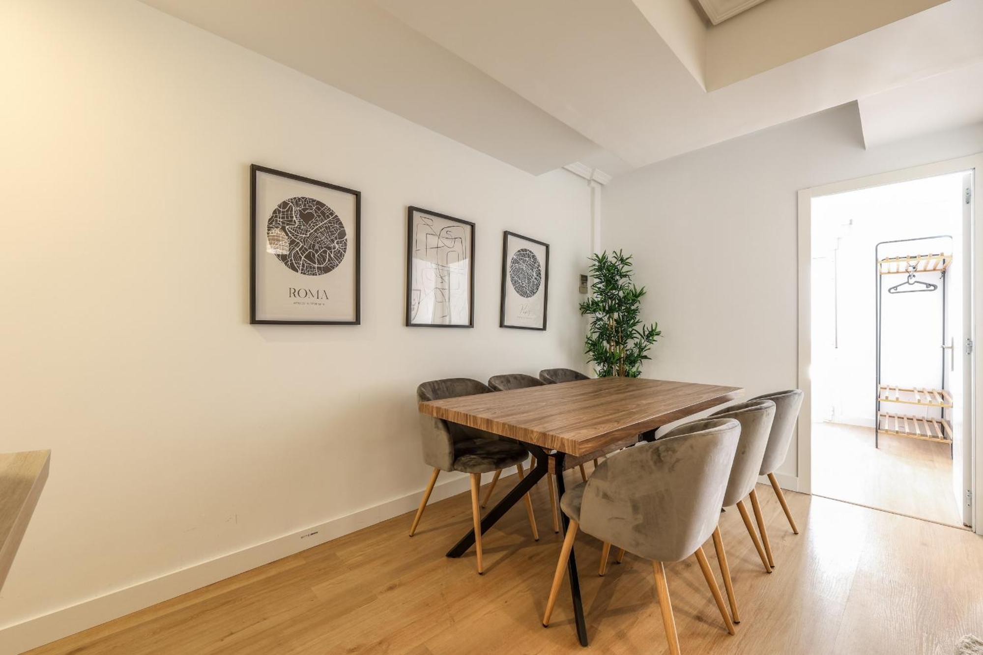 Apartamentos Reformados En Tirso De Molina Act Madrid Exteriör bild